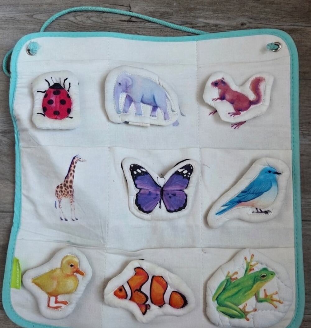 Lovevery Quilted Critter Pockets Montessori Wall Hanging Sensory Toy Set